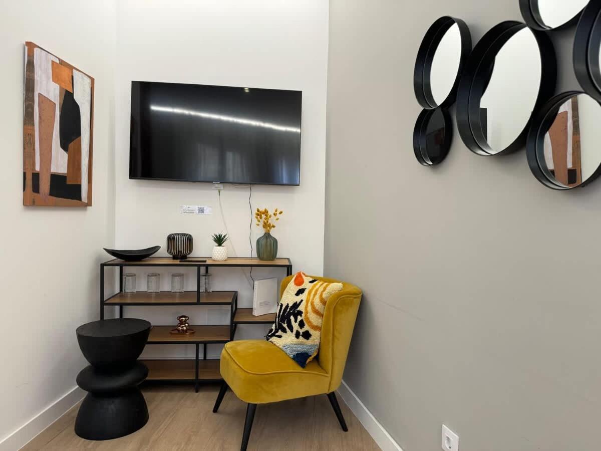 Plaza Mayor Cozy Private Apartment With Ac Madrid Dış mekan fotoğraf