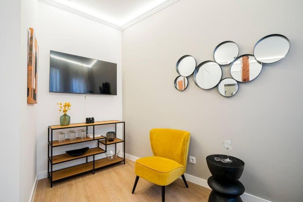 Plaza Mayor Cozy Private Apartment With Ac Madrid Dış mekan fotoğraf
